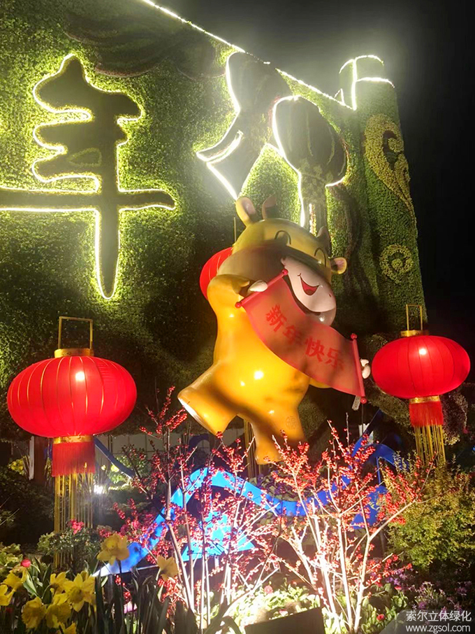 01春節主題綠雕.jpg